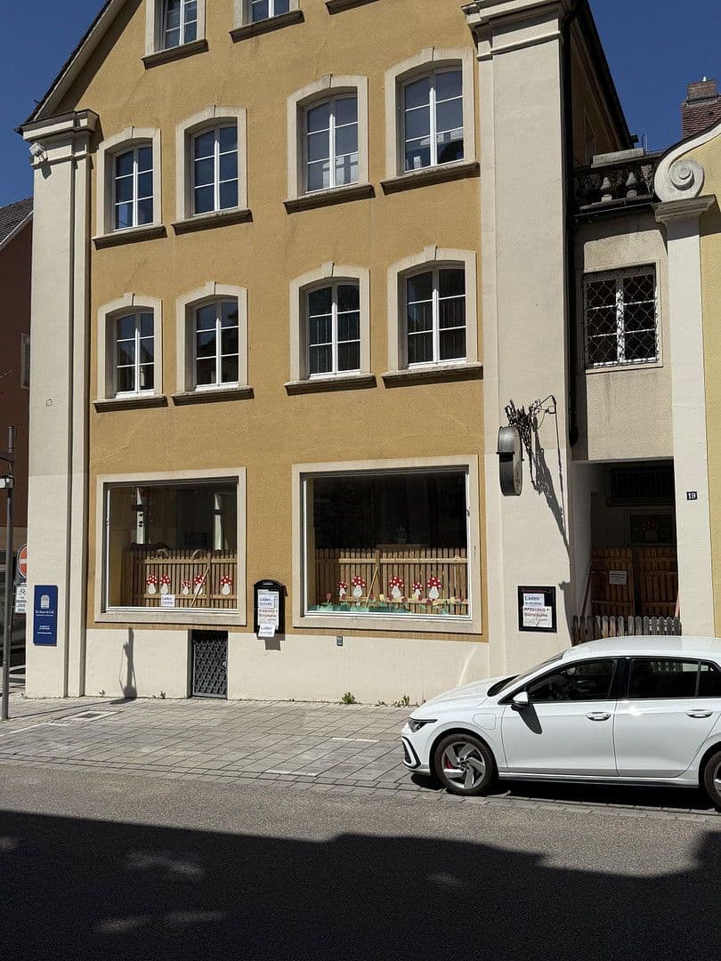 Prenájom bytu 6-izbový 136 m², Spitalstrasse 17, Ellwangen (Jagst), Bádensko-Wurttembersko Prenájom bytu 6-izbový 136 m², Spitalstrasse 17, Ellwangen (Jagst), Bádensko-Wurttembersko