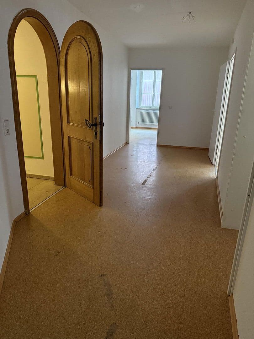 Prenájom bytu 6-izbový 136 m², Spitalstrasse 17, Ellwangen (Jagst), Bádensko-Wurttembersko Prenájom bytu 6-izbový 136 m², Spitalstrasse 17, Ellwangen (Jagst), Bádensko-Wurttembersko