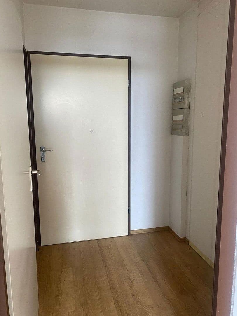 Prenájom bytu 1-izbový 30 m², Saarlouis, Sársko Prenájom bytu 1-izbový 30 m², Saarlouis, Sársko