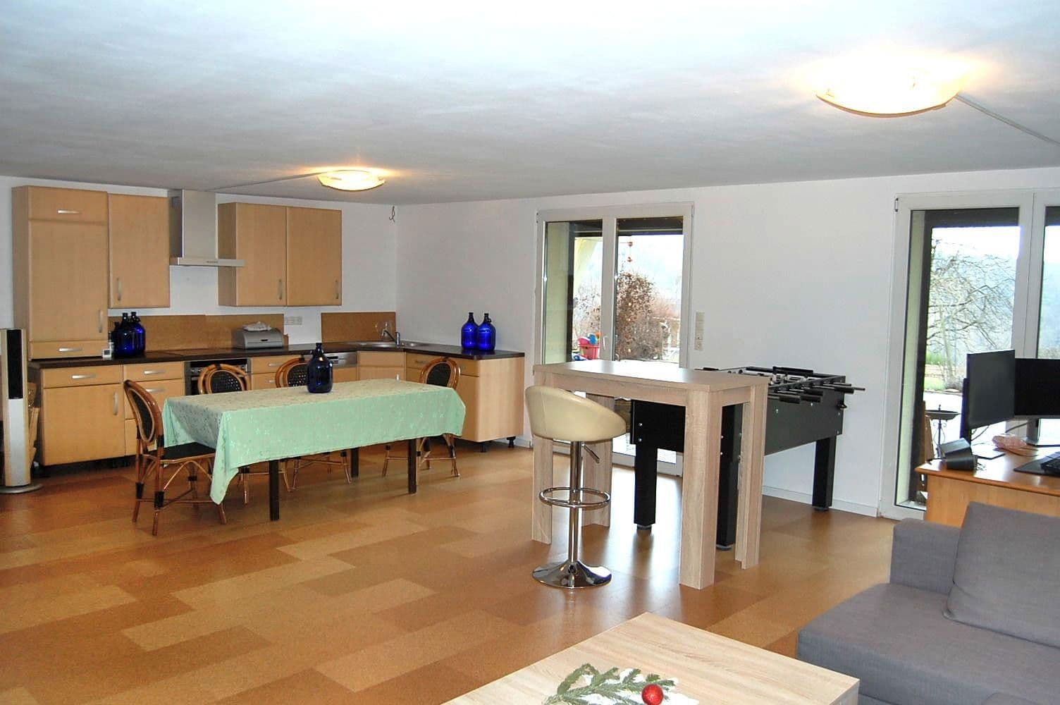 Predaj domu 350 m², pozemek 9.800 m², Dorfstraße 17, Breitscheid, Porýnie-Falcko Predaj domu 350 m², pozemek 9.800 m², Dorfstraße 17, Breitscheid, Porýnie-Falcko