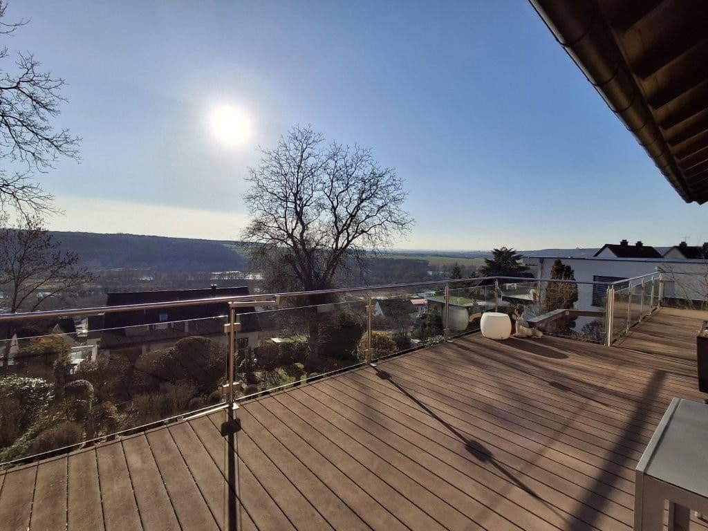 Predaj domu 228 m², pozemek 1.457 m², Schonungen, Bavorsko Predaj domu 228 m², pozemek 1.457 m², Schonungen, Bavorsko