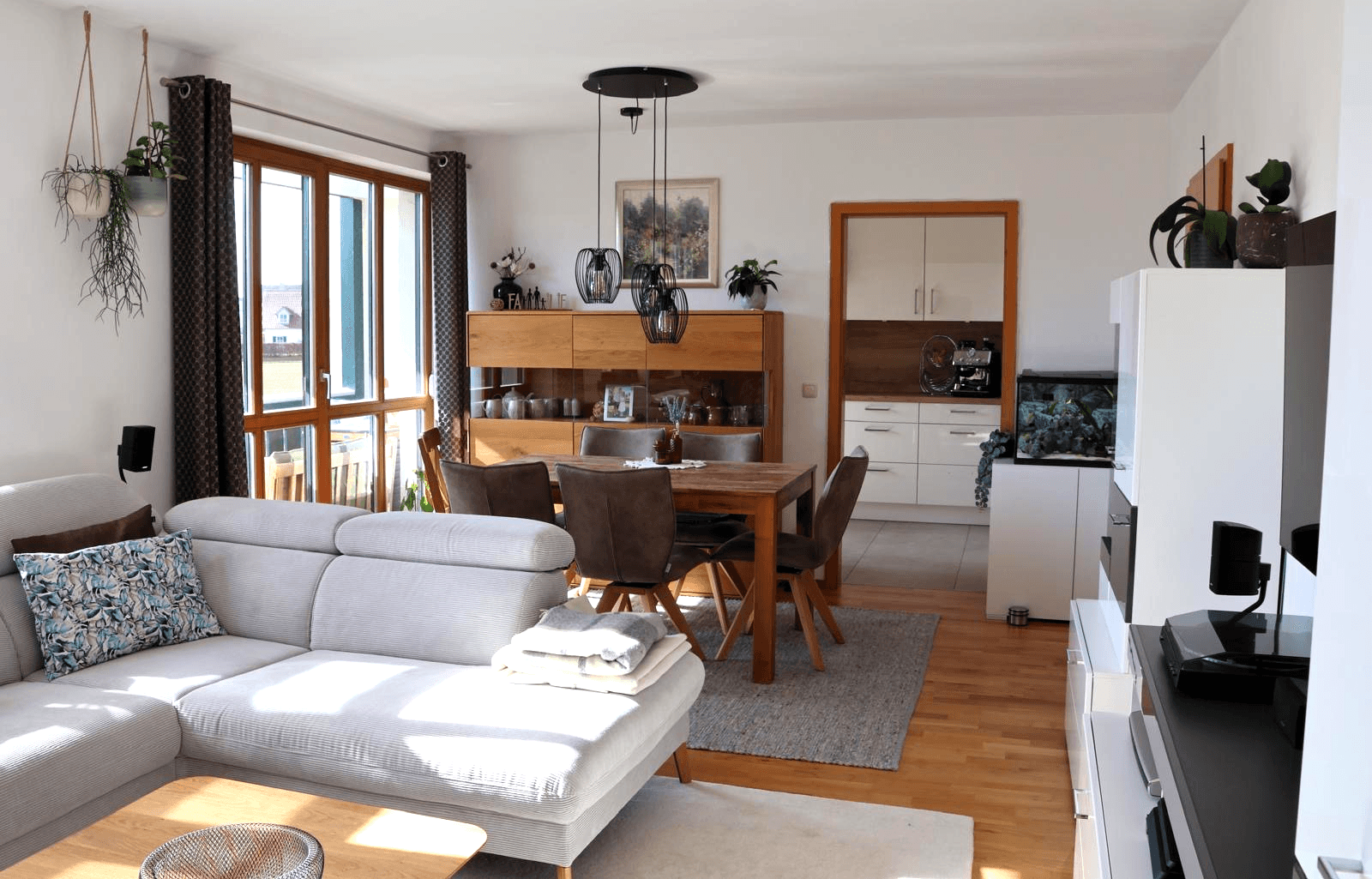 Predaj bytu 3-izbový 90 m², Eichenstr. 1c, Merching, Bavorsko Predaj bytu 3-izbový 90 m², Eichenstr. 1c, Merching, Bavorsko