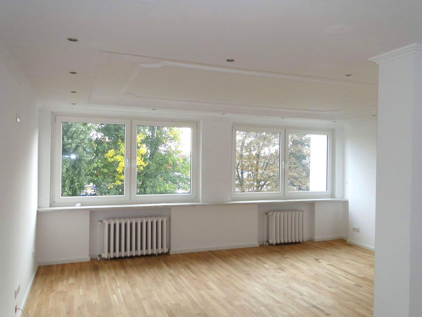 Predaj domu 413 m², pozemek 351 m², Bremen, Brémy Predaj domu 413 m², pozemek 351 m², Bremen, Brémy