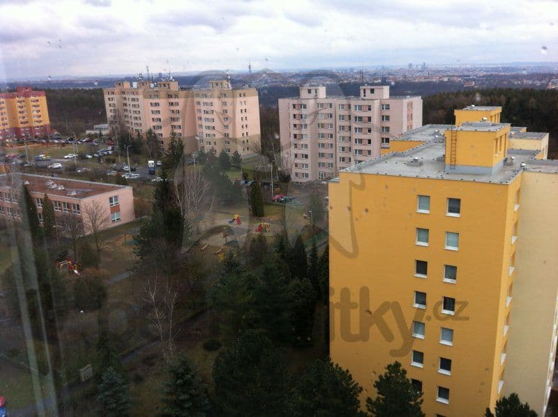 Prenájom bytu 1-izbový 30 m², Krynická, Praha, Praha Prenájom bytu 1-izbový 30 m², Krynická, Praha, Praha