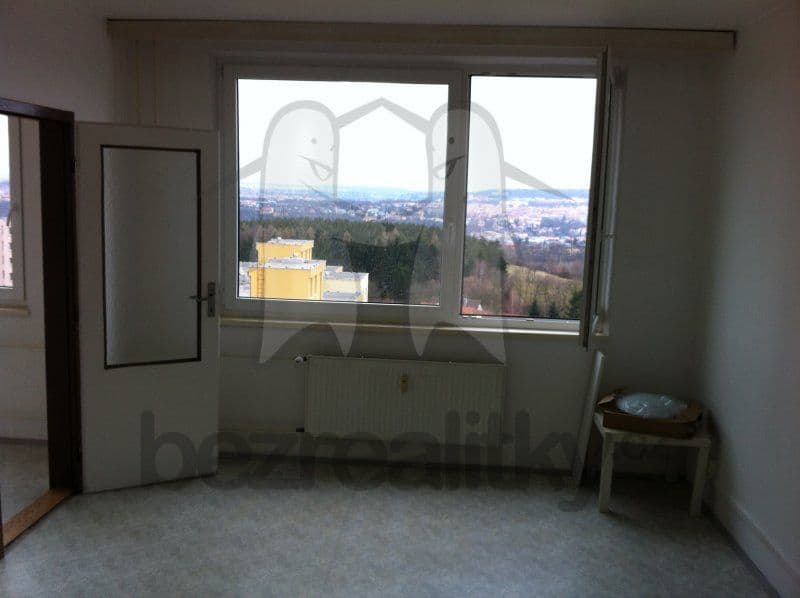 Prenájom bytu 1-izbový 30 m², Krynická, Praha, Praha Prenájom bytu 1-izbový 30 m², Krynická, Praha, Praha