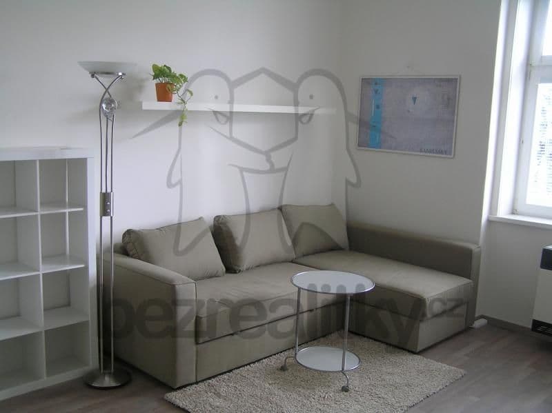 Prenájom bytu Garsoniéra 32 m², Ruská 90, Praha, Praha Prenájom bytu Garsoniéra 32 m², Ruská 90, Praha, Praha