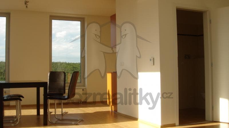 Prenájom bytu 2-izbový 76 m², Majdalenky, Brno, Jihomoravský kraj Prenájom bytu 2-izbový 76 m², Majdalenky, Brno, Jihomoravský kraj