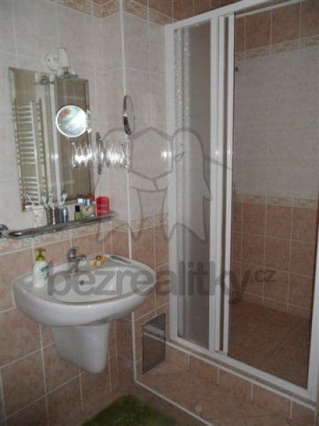 Prenájom bytu 1-izbový 42 m², Nad Krocínkou, Praha, Praha Prenájom bytu 1-izbový 42 m², Nad Krocínkou, Praha, Praha