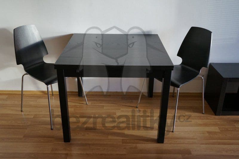 Prenájom bytu 1-izbový 31 m², Vrábská, Brandýs nad Labem-Stará Boleslav, Středočeský kraj Prenájom bytu 1-izbový 31 m², Vrábská, Brandýs nad Labem-Stará Boleslav, Středočeský kraj