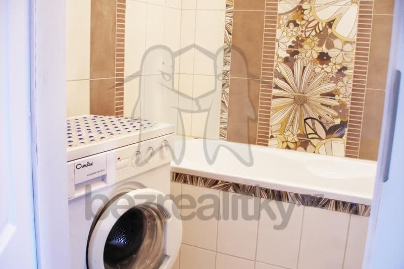 Prenájom bytu 3-izbový 72 m², Mnichovická, Praha, Praha Prenájom bytu 3-izbový 72 m², Mnichovická, Praha, Praha