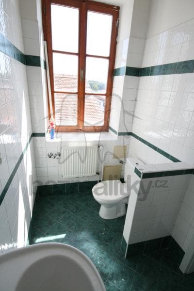 Prenájom bytu 1-izbový 37 m², Svatoanenská, Telč, Kraj Vysočina Prenájom bytu 1-izbový 37 m², Svatoanenská, Telč, Kraj Vysočina