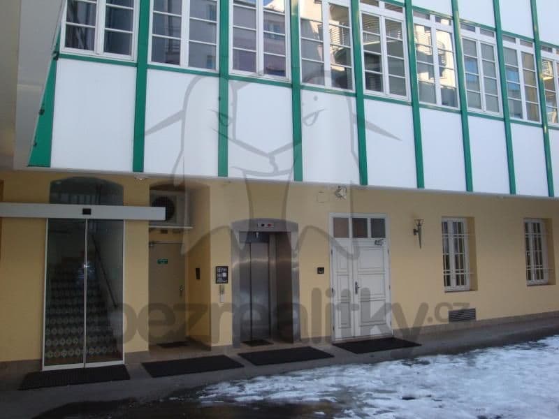 Prenájom bytu 2-izbový 65 m², Letenské náměstí, Praha, Praha Prenájom bytu 2-izbový 65 m², Letenské náměstí, Praha, Praha