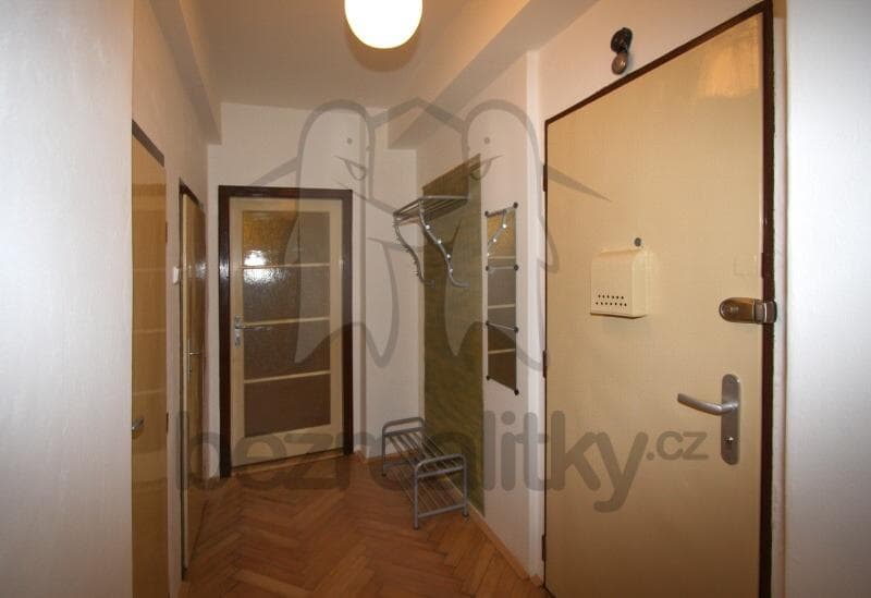 Prenájom bytu 2-izbový 52 m², Spolupráce, Praha, Praha Prenájom bytu 2-izbový 52 m², Spolupráce, Praha, Praha