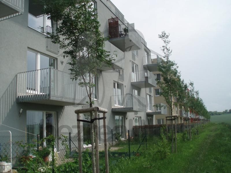 Prenájom bytu 1-izbový 45 m², Chýně, Středočeský kraj Prenájom bytu 1-izbový 45 m², Chýně, Středočeský kraj