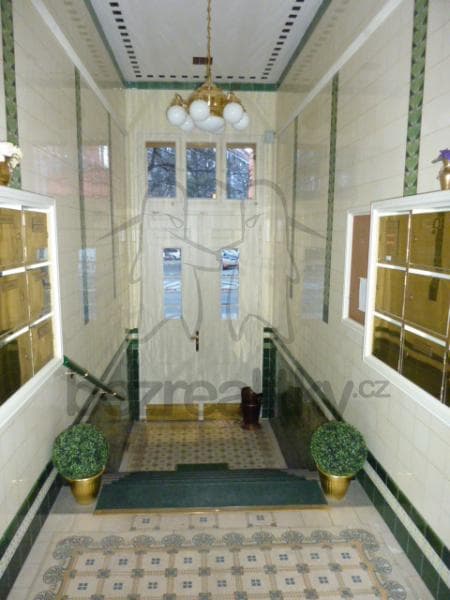 Prenájom bytu 3-izbový 85 m², Slavíkova, Praha, Praha Prenájom bytu 3-izbový 85 m², Slavíkova, Praha, Praha