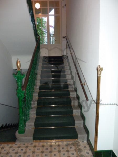 Prenájom bytu 3-izbový 85 m², Slavíkova, Praha, Praha Prenájom bytu 3-izbový 85 m², Slavíkova, Praha, Praha