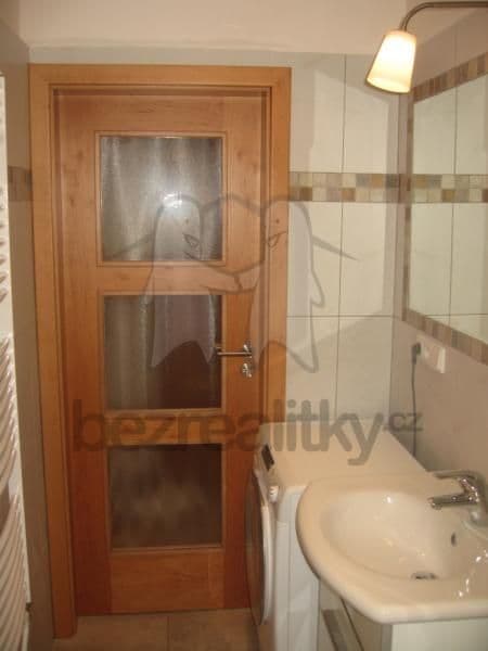 Prenájom bytu 1-izbový 31 m², U Nových domů Ⅲ, Praha, Praha Prenájom bytu 1-izbový 31 m², U Nových domů Ⅲ, Praha, Praha