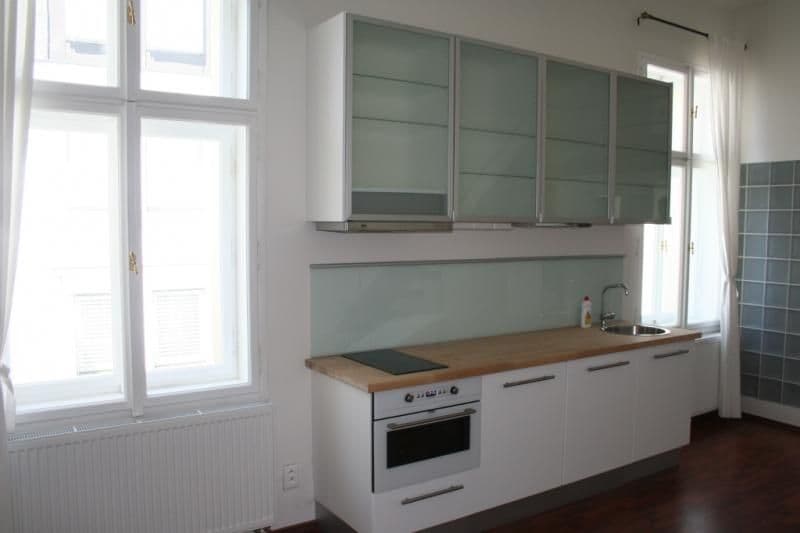 Prenájom bytu Garsoniéra 37 m², Dlouhá, Praha, Praha Prenájom bytu Garsoniéra 37 m², Dlouhá, Praha, Praha