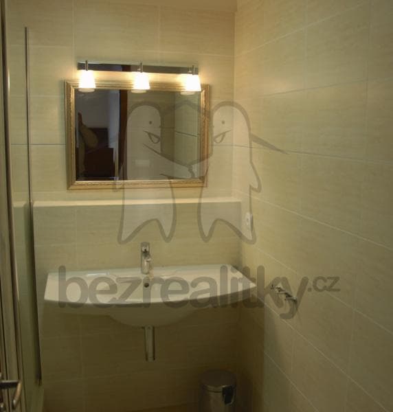 Prenájom bytu 2-izbový 76 m², Linhartova, Praha, Praha Prenájom bytu 2-izbový 76 m², Linhartova, Praha, Praha