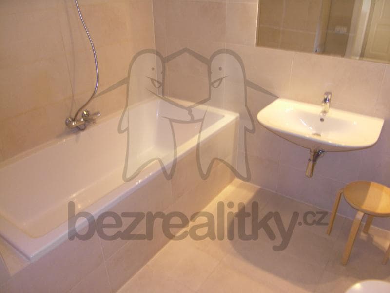 Prenájom bytu 2-izbový 81 m², Lužická, Praha, Praha Prenájom bytu 2-izbový 81 m², Lužická, Praha, Praha