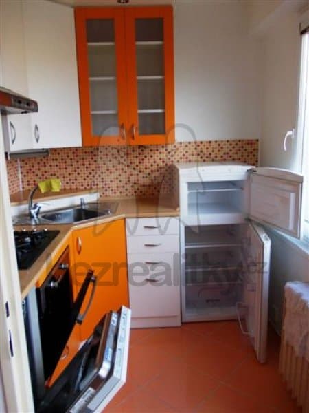 Prenájom bytu 1-izbový 27 m², Mongolská, Ostrava, Moravskoslezský kraj Prenájom bytu 1-izbový 27 m², Mongolská, Ostrava, Moravskoslezský kraj