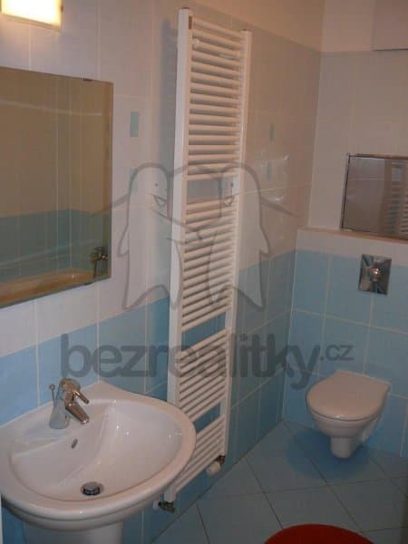Prenájom bytu 2-izbový 42 m², Raichlova, Praha, Praha Prenájom bytu 2-izbový 42 m², Raichlova, Praha, Praha