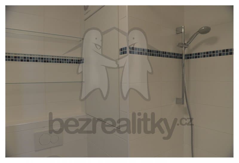 Prenájom bytu 1-izbový 33 m², Písečná, Praha, Praha Prenájom bytu 1-izbový 33 m², Písečná, Praha, Praha