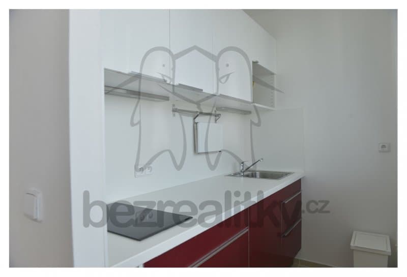 Prenájom bytu 1-izbový 33 m², Písečná, Praha, Praha Prenájom bytu 1-izbový 33 m², Písečná, Praha, Praha