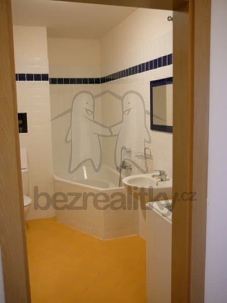 Prenájom bytu Garsoniéra 34 m², Českomoravská, Praha, Praha Prenájom bytu Garsoniéra 34 m², Českomoravská, Praha, Praha