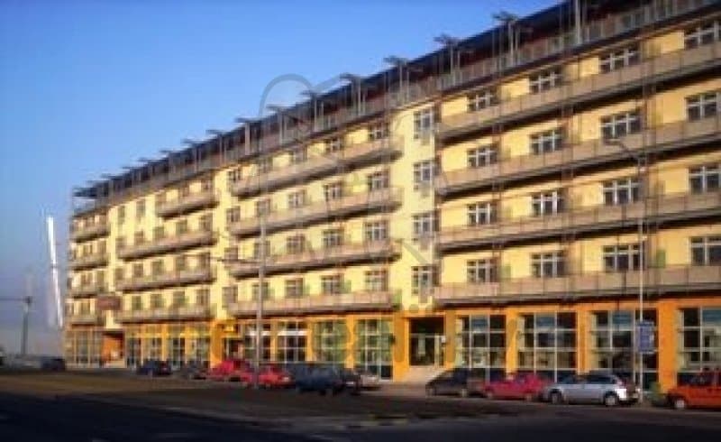 Prenájom bytu Garsoniéra 34 m², Českomoravská, Praha, Praha Prenájom bytu Garsoniéra 34 m², Českomoravská, Praha, Praha