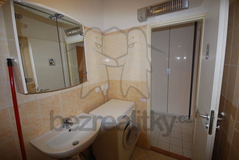 Prenájom bytu 1-izbový 49 m², Za Mlýnem, Hostivice, Středočeský kraj Prenájom bytu 1-izbový 49 m², Za Mlýnem, Hostivice, Středočeský kraj