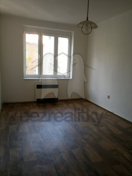 Prenájom bytu 1-izbový 40 m², Minská, Praha, Praha Prenájom bytu 1-izbový 40 m², Minská, Praha, Praha
