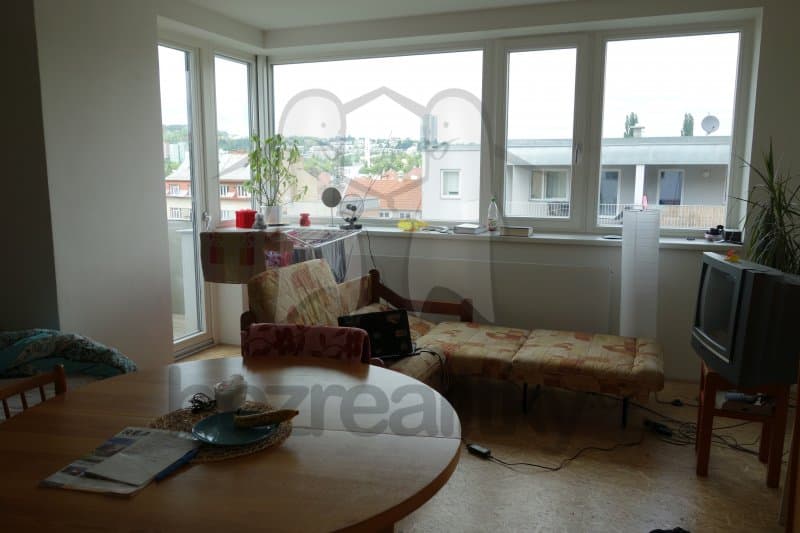 Prenájom bytu Garsoniéra 35 m², Šeránkova, Brno, Jihomoravský kraj Prenájom bytu Garsoniéra 35 m², Šeránkova, Brno, Jihomoravský kraj