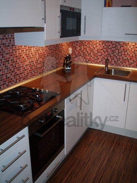 Prenájom bytu 2-izbový 60 m², Hiršlova, Praha, Praha Prenájom bytu 2-izbový 60 m², Hiršlova, Praha, Praha