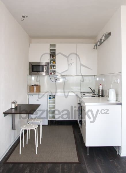 Prenájom bytu 1-izbový 31 m², Vítězné náměstí, Praha, Praha Prenájom bytu 1-izbový 31 m², Vítězné náměstí, Praha, Praha