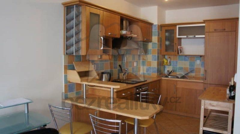 Prenájom bytu 2-izbový 50 m², Kováříkova, Praha, Praha Prenájom bytu 2-izbový 50 m², Kováříkova, Praha, Praha