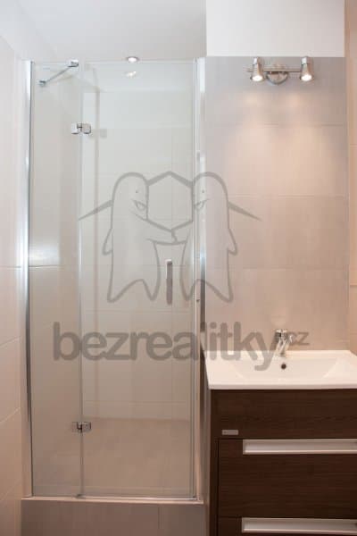 Prenájom bytu 1-izbový 32 m², Popelákova, Brno, Jihomoravský kraj Prenájom bytu 1-izbový 32 m², Popelákova, Brno, Jihomoravský kraj