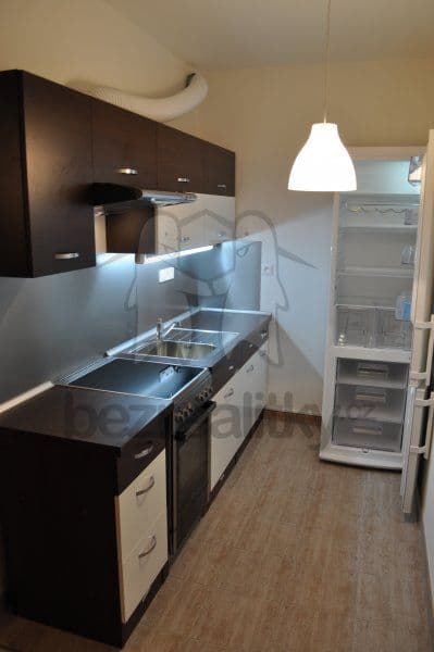 Prenájom bytu Garsoniéra 34 m², Sicherova, Praha, Praha Prenájom bytu Garsoniéra 34 m², Sicherova, Praha, Praha