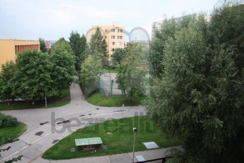 Prenájom bytu Garsoniéra 36 m², V hůrkách, Praha, Praha Prenájom bytu Garsoniéra 36 m², V hůrkách, Praha, Praha