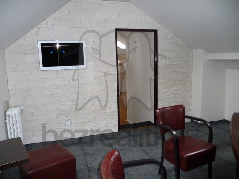 Prenájom kancelárie 124 m², Čerčanská, Praha, Praha Prenájom kancelárie 124 m², Čerčanská, Praha, Praha