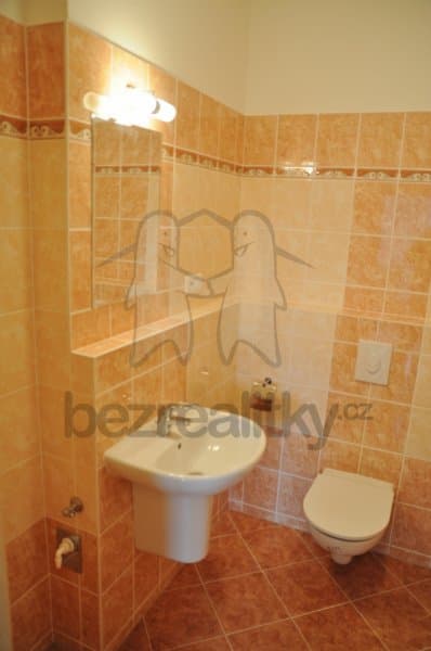 Prenájom bytu 2-izbový 44 m², Sicherova, Praha, Praha Prenájom bytu 2-izbový 44 m², Sicherova, Praha, Praha