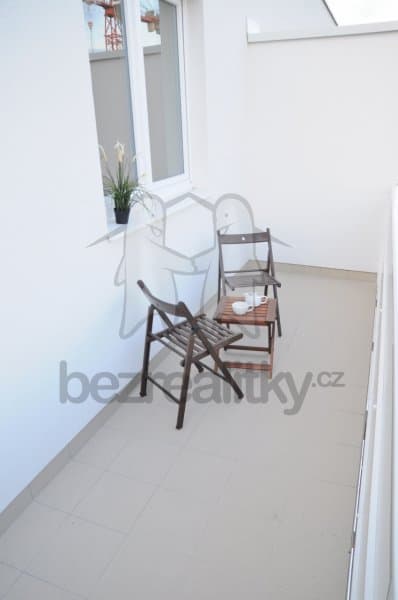 Prenájom bytu 2-izbový 44 m², Sicherova, Praha, Praha Prenájom bytu 2-izbový 44 m², Sicherova, Praha, Praha