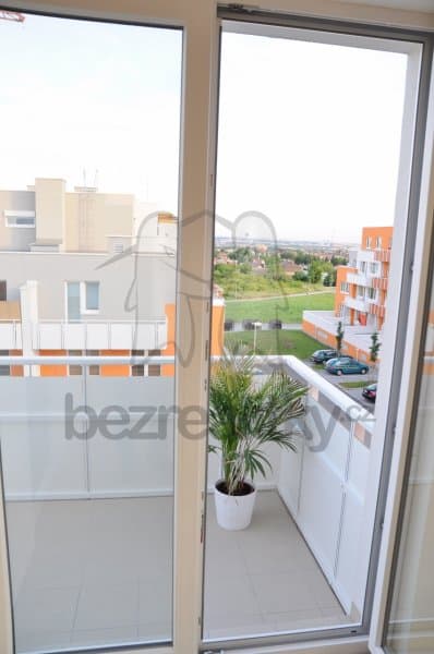 Prenájom bytu 2-izbový 44 m², Sicherova, Praha, Praha Prenájom bytu 2-izbový 44 m², Sicherova, Praha, Praha