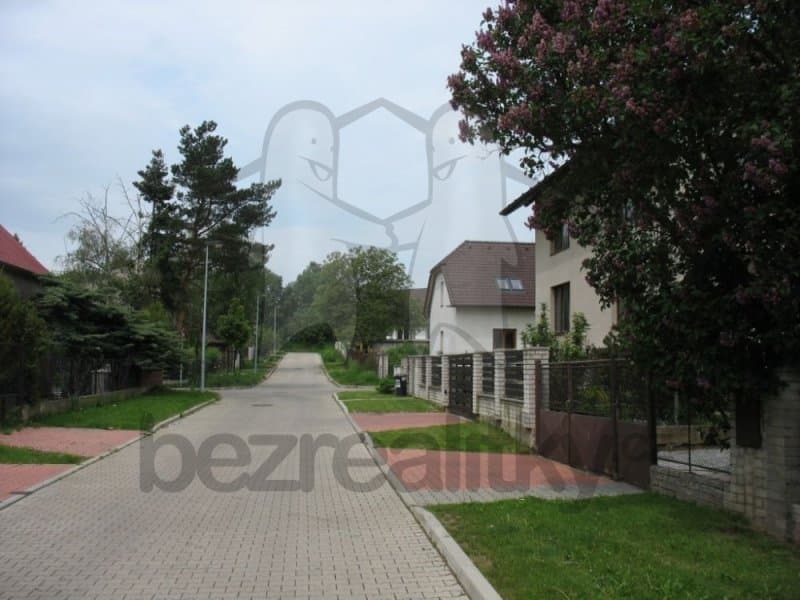 Prenájom bytu 2-izbový 44 m², Sicherova, Praha, Praha Prenájom bytu 2-izbový 44 m², Sicherova, Praha, Praha