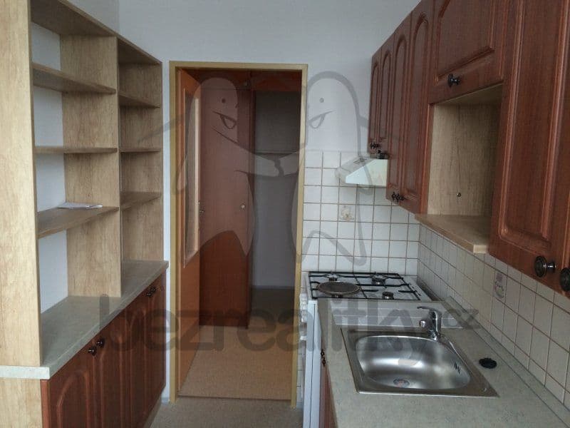 Prenájom bytu 4-izbový 67 m², Lidická třída, České Budějovice, Jihočeský kraj Prenájom bytu 4-izbový 67 m², Lidická třída, České Budějovice, Jihočeský kraj