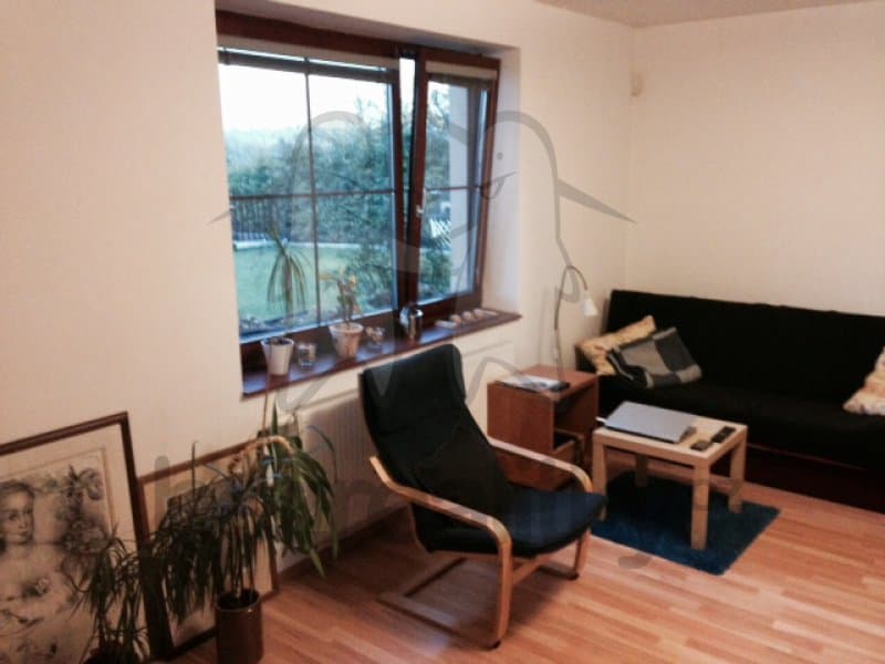 Prenájom bytu 2-izbový 57 m², Sadová, Statenice, Středočeský kraj Prenájom bytu 2-izbový 57 m², Sadová, Statenice, Středočeský kraj