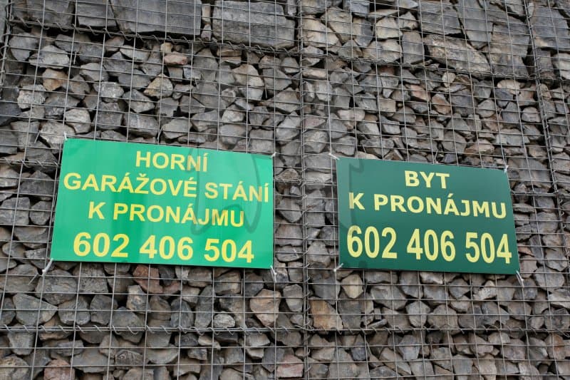 Prenájom garáže 15 m², Novákových, Praha, Praha Prenájom garáže 15 m², Novákových, Praha, Praha
