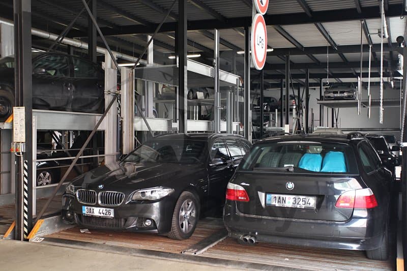 Prenájom garáže 15 m², Novákových, Praha, Praha Prenájom garáže 15 m², Novákových, Praha, Praha