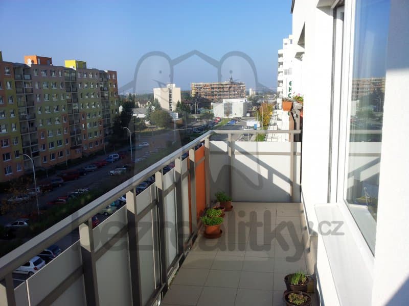 Prenájom bytu 1-izbový 32 m², Hornoměcholupská, Praha, Praha Prenájom bytu 1-izbový 32 m², Hornoměcholupská, Praha, Praha