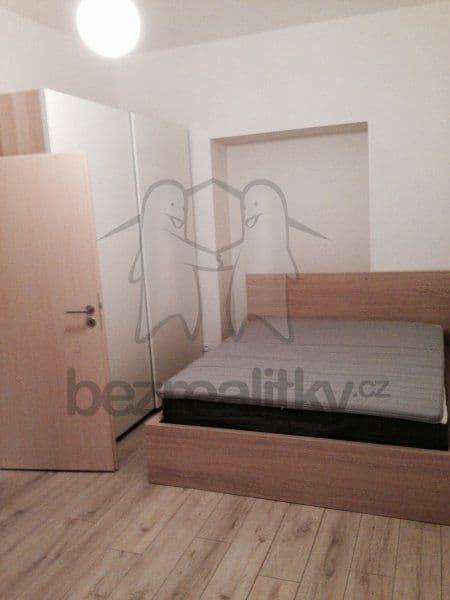 Prenájom bytu 2-izbový 37 m², U Santošky, Praha, Praha Prenájom bytu 2-izbový 37 m², U Santošky, Praha, Praha